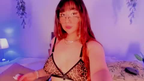 Snapshot of nicolle_evanss_ chatting on October 15, 4:59 am nicolle_evanss_ online show from October 15, 4:59 am