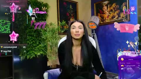 Nicolle online show from April 29, 9:23 am