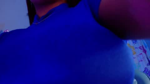 Nicolle Miley online show from July 17, 3:44 am