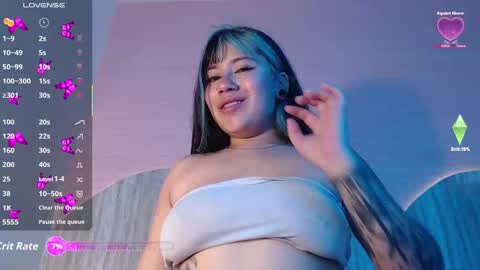 Snapshot of nicte_t chatting on October 2, 9:31 pm Nic online show from October 2, 9:31 pm