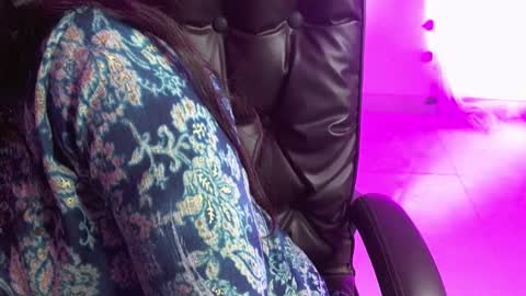 nightqueen107446 online show from February 28, 9:09 am