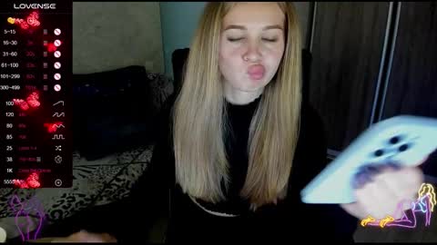 Snapshot of nigo_nika chatting on September 26, 11:08 am nigo_nika online show from September 26, 11:08 am