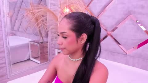 Nicole online show from February 9, 12:51 pm