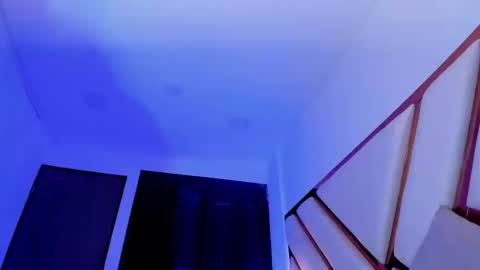 Nicolle  online show from May 13, 9:42 pm