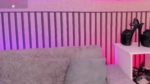 NINAINK online show from June 26, 6:09 pm