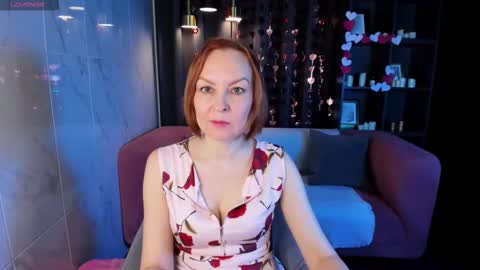 Snapshot of nika_gentle chatting on February 17, 5:36 am Nika online show from February 17, 5:36 am