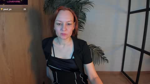 Snapshot of nika_gentle chatting on January 22, 5:48 am Nika online show from January 22, 5:48 am