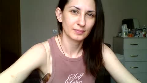 nika_smily online show from June 18, 8:48 am