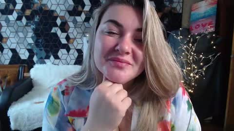 Nika online show from February 25, 5:50 am