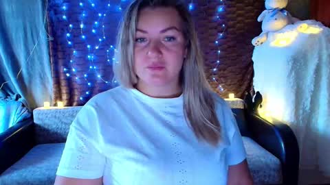Snapshot of nikaskylink chatting on September 14, 2:42 am Nika online show from September 14, 2:42 am