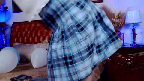 Nika Spankwell online show from September 22, 12:25 pm