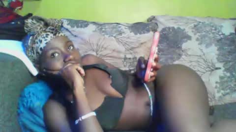 niki303424 online show from February 24, 7:01 pm