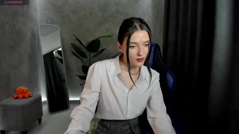 Snapshot of niki_cutes chatting on January 21, 7:58 am niki_cutes online show from January 21, 7:58 am