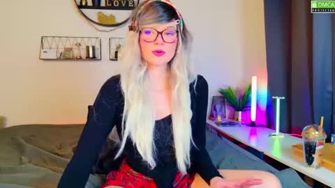 Kitty Chatte online show from February 18, 8:37 pm