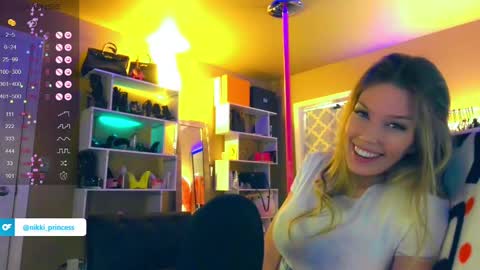 Schedule IN BIO online show from December 19, 1:18 am