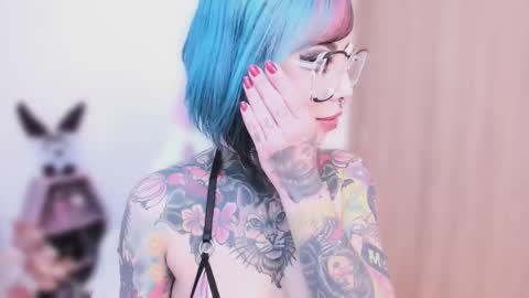 Nikki Ramone   online show from October 24, 12:06 am