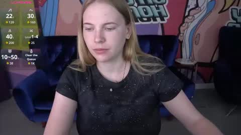 nikkyreyyy online show from June 14, 5:30 am