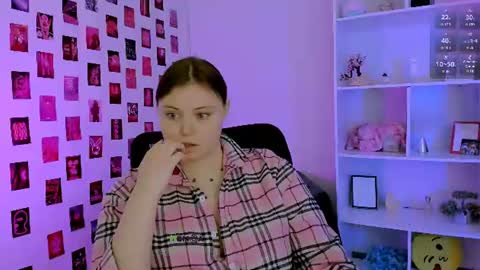 Little Niko  Help me reach my goals online show from July 24, 7:11 pm