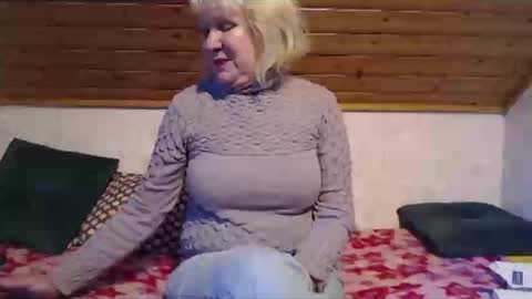 Snapshot of nikole111 chatting on February 1, 12:37 pm Nikole1 online show from February 1, 12:37 pm