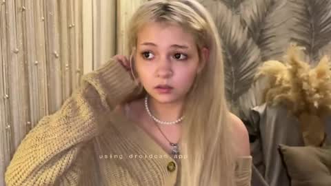 nikoli_naw online show from June 15, 6:41 pm