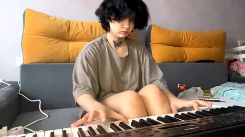 nikoli_naw online show from January 9, 7:31 am