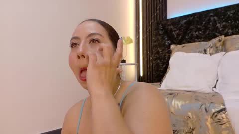  NIKY SMIT  online show from February 11, 12:15 pm