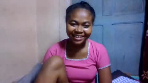 nilah online show from July 6, 9:14 am