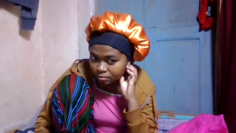 nilah online show from July 16, 6:01 pm