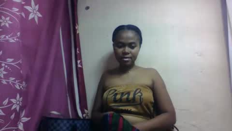 Snapshot of nilahmarie chatting on September 13, 1:19 pm nilah online show from September 13, 1:19 pm