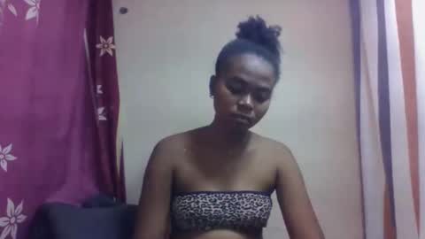 Snapshot of nilahmarie chatting on September 27, 9:27 am nilah online show from September 27, 9:27 am