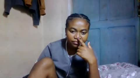 nilah online show from June 22, 7:38 am