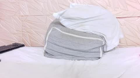 nina_bae_ online show from May 27, 1:57 am