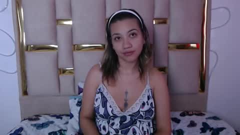 Nina Carther online show from November 3, 11:03 am