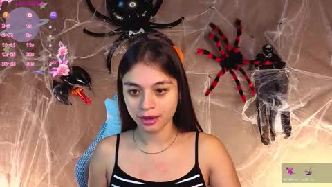 Snapshot of nina_fierce chatting on October 15, 2:47 am Ketrin online show from October 15, 2:47 am