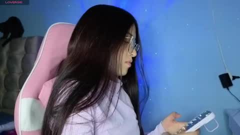 nina_hot59 online show from May 31, 3:01 am