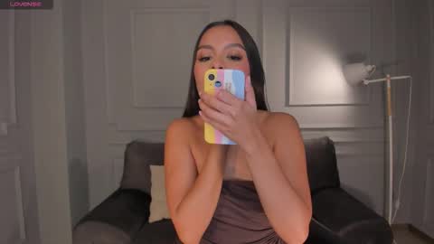 Nina online show from September 21, 11:25 pm