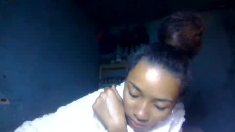 ninaeaa online show from July 28, 12:48 pm