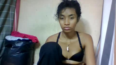 ninaeaa online show from June 18, 9:25 am