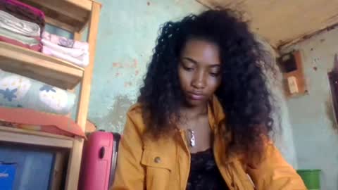ninaeaa online show from July 17, 7:57 am