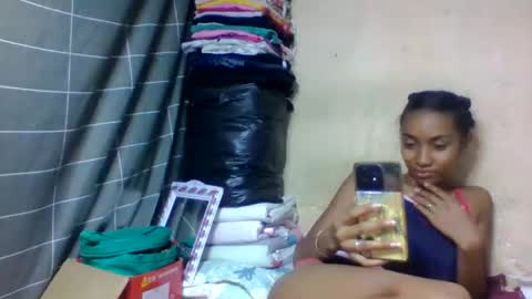 ninaeaa online show from June 4, 4:33 pm