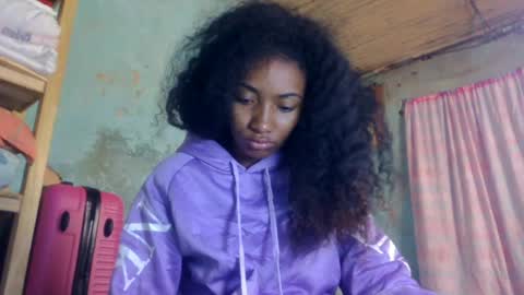 ninaeaa online show from July 18, 8:39 am