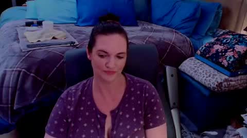 Nina Jaymes online show from June 26, 11:00 am