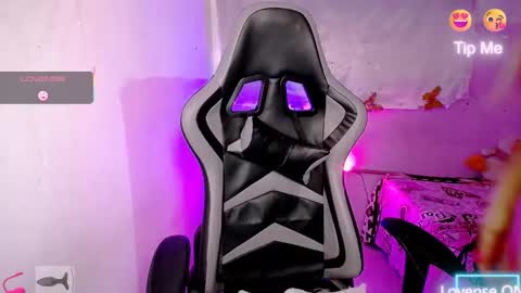 ninatinydoll1 online show from October 22, 1:05 pm