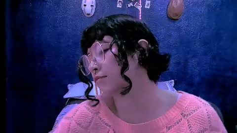 Nina online show from March 16, 1:04 pm