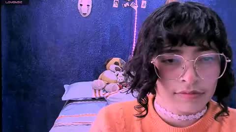 Nina online show from March 13, 2:18 pm