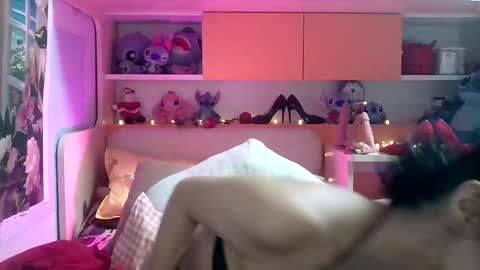 SunnyNatalie Wang online show from April 23, 2:30 pm