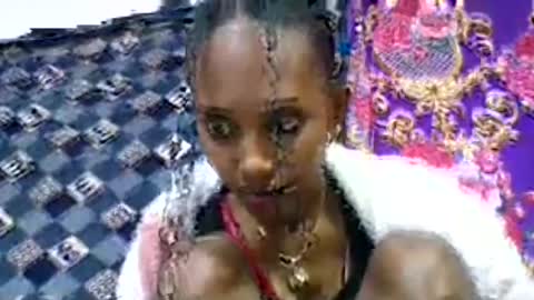 ninie246746 online show from July 8, 7:32 am