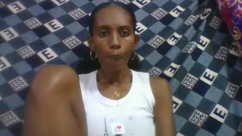 ninie246746 online show from March 13, 10:05 am