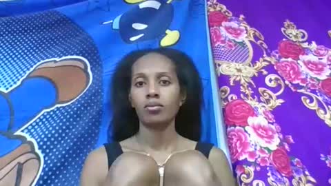 ninie246746 online show from May 1, 5:54 am