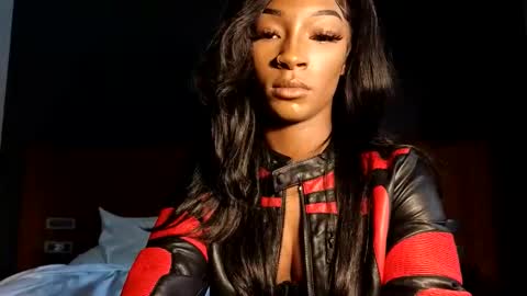 NIVIA WOLFE online show from February 17, 2:55 am